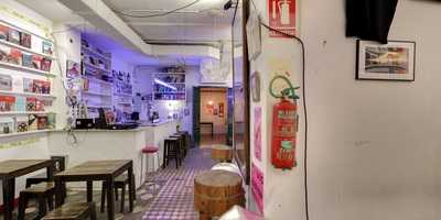 Slaughterhouse Food&books