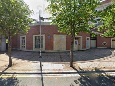 La Mafia Se Sienta A La Mesa