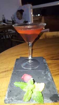 Amigo's Sports And Entertainment Bar