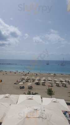 Amigo's Sports And Entertainment Bar