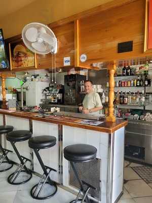 The Garrison Sports And Food Bar