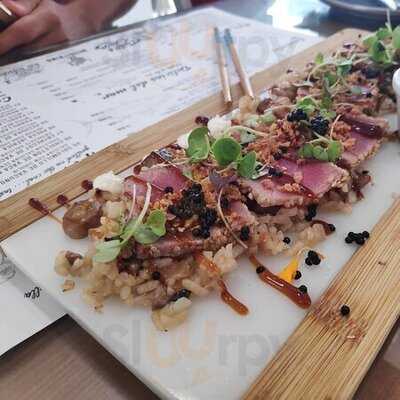 Tinto & Brasa Gastrobar