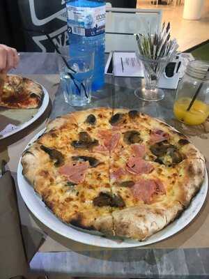 Cafetería La Media Luna