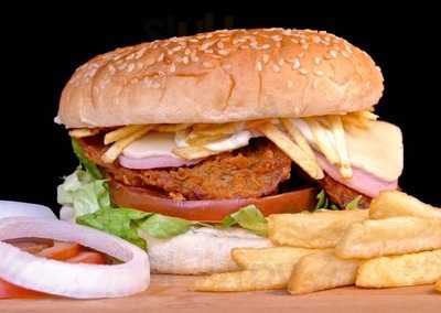 Bar Carnaval Arepas Y Algo Más