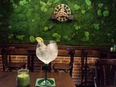 Mulligan's Irish Tavern