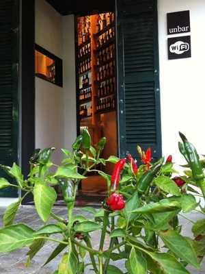 Unbar