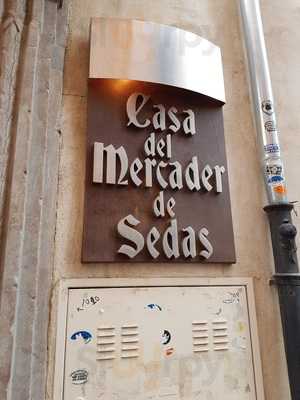 Taberna Urbana Mercader De Sedas