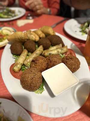 Restaurant Layali