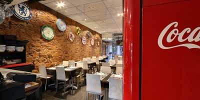 Sports Bar Italian Food - C. Ample