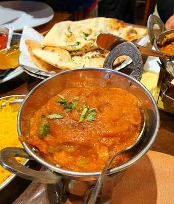 Kohinoor Indian Restaurant