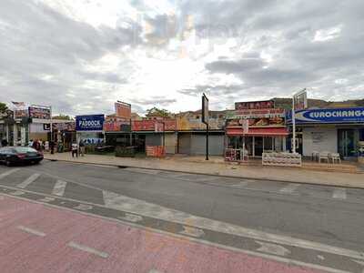 Kohinoor Indian Restaurant