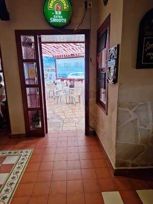 Ray's & Duke Of Wellington.