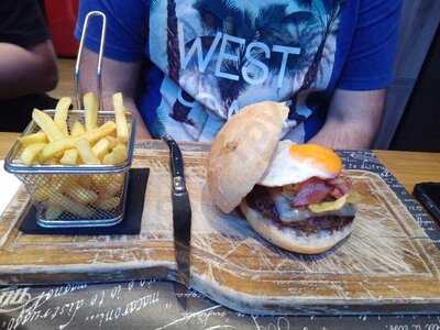 Granville Bar ( Algo Más Que Burger)