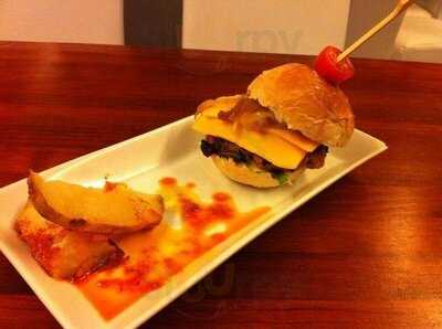 Manigua Bar Wines And Spirits