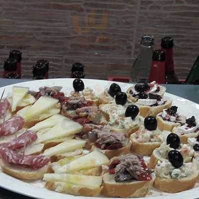 El Utrera Tapas/restaurante