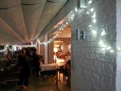 Baluma Restaurant & Lounge Bar