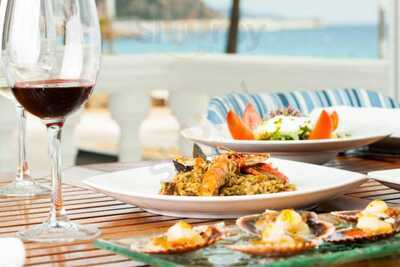 Baluma Restaurant & Lounge Bar