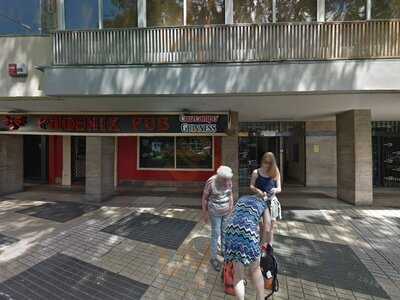 Phoenix Pub Seville River