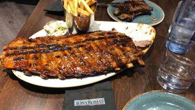 Tony Roma's