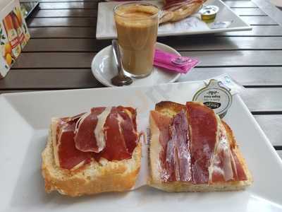 Alqueria De La Caleta - Ramirez