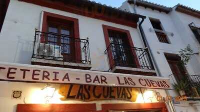 Las Cuevas Del Albaicin