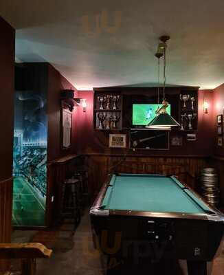 St.patricks Irish Pub