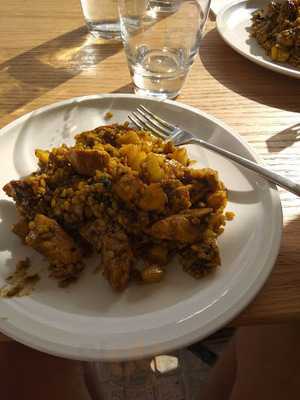 Mala Restaurant & Club