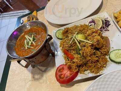 Tandoori Hut - Las Americas