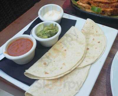 Multanis Black Angus Grill