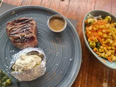 Amigos Grill Muelle Uno