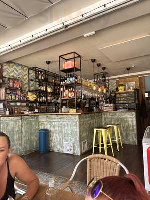 Café, Beachbar, Wine & Cocktailbar