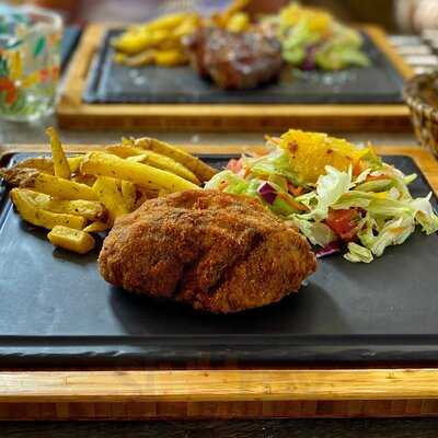 Makalolo Burguer & Grill