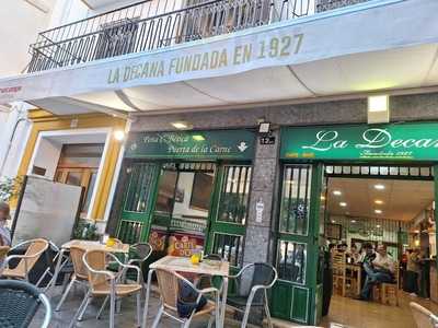 La Decana
