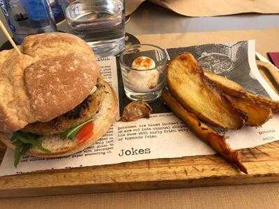 Lenny's Café Bistró