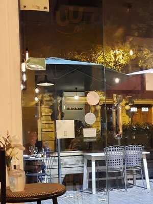 Hummus Barcelona Vegetarian Street Food