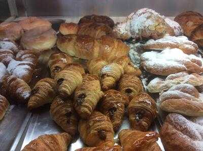 Cafeteria Pasteleria Tendetes