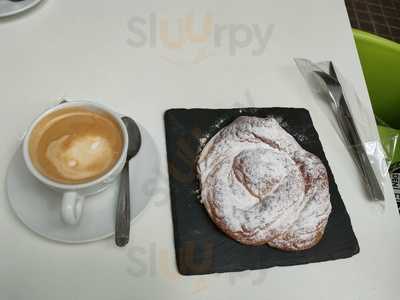 Cafeteria Pasteleria Tendetes