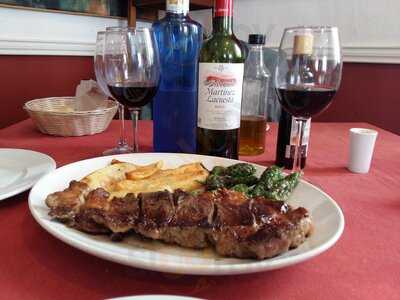 Restaurante Puerta Grande, En Sevilla