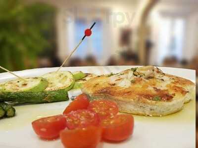 Restaurante Puerta Grande, En Sevilla