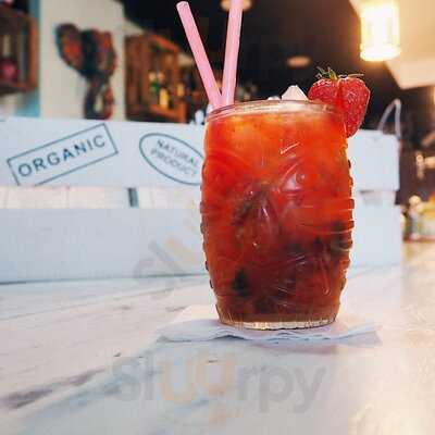 Touché Lounge And Drink