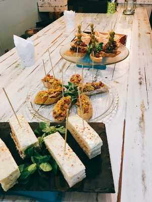 Touché Lounge And Drink