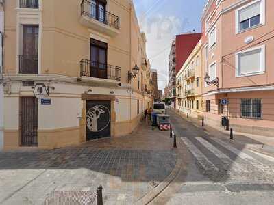 L'amagatall Gastro Bar