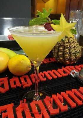 Serendipity Cocktail Bar