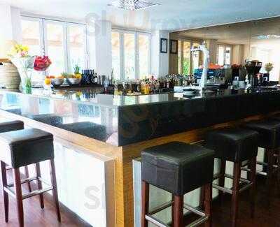 Portofino Hotel Restaurant