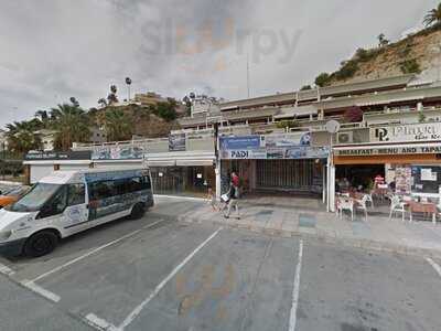 La Galeria (the Gallery)