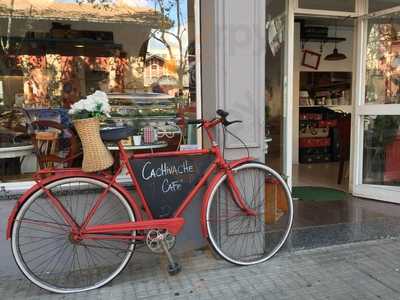 Cachivache Cafe