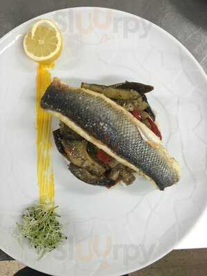 L&c Restaurant & Bar