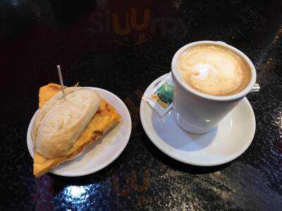 Tito's Bilbao Cocteleria Bar