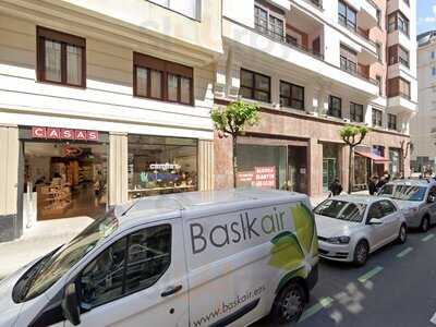 Tito's Bilbao Cocteleria Bar