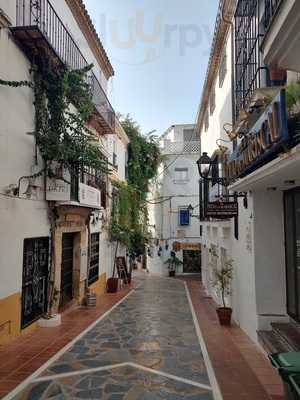 Marbella Patio